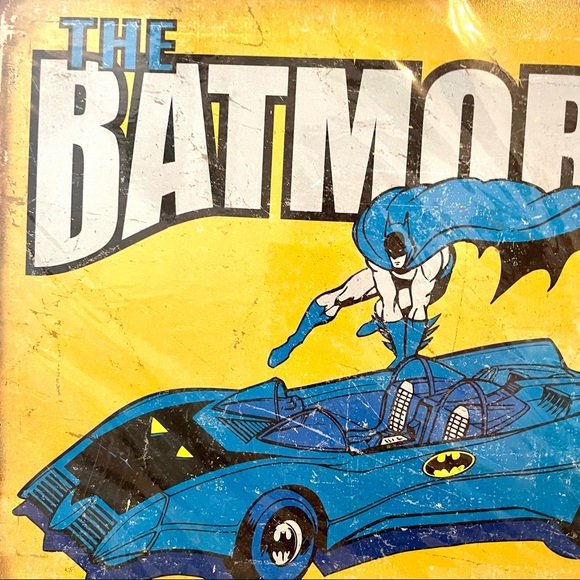 NEW The Batmobile Metal Sign - Picture 2 of 3
